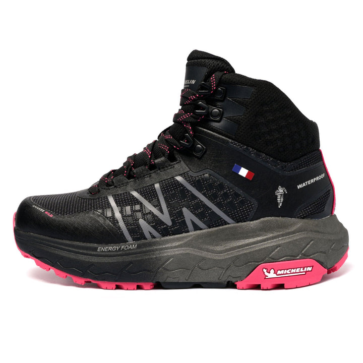 Botín Outdoor Mujer Negro y Fucsia Impermeable Michelin Aw03