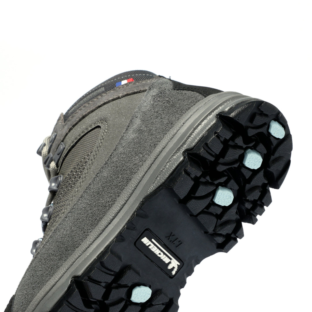 BOTIN OUTDOOR WATERPROOF MUJER GRIS OSCURO CELESTE MICHELIN FOOTWEAR LX13