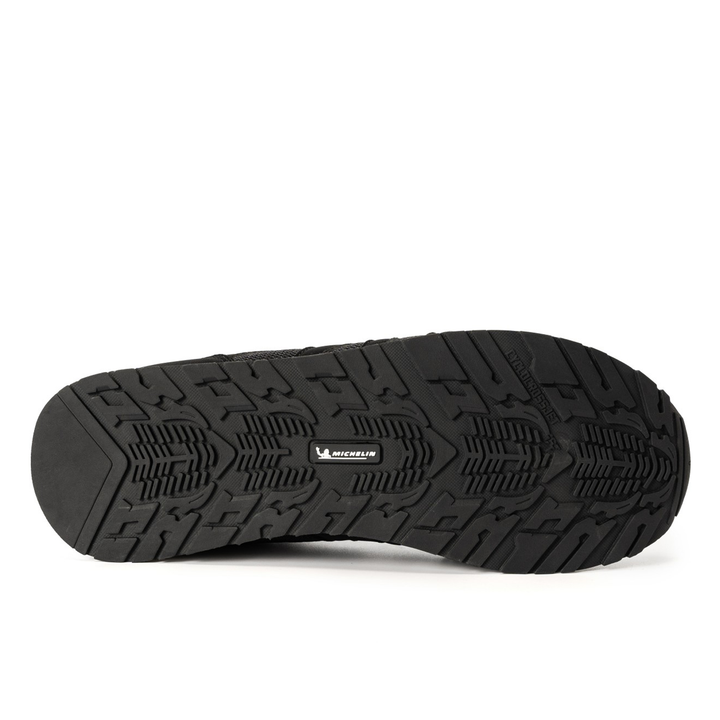 Zapatillla Urbana Hombre Color Negro y Blanco Michelin CC15