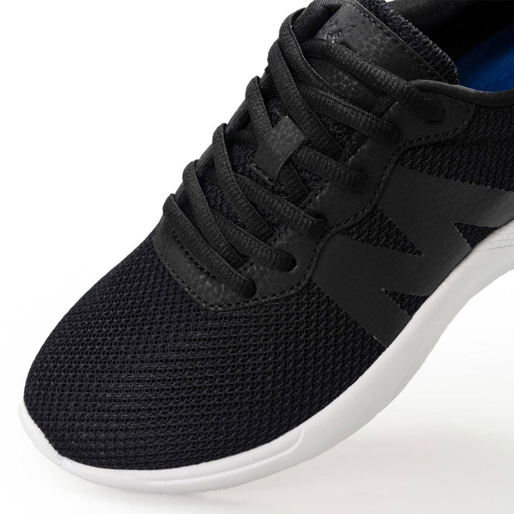 Zapatilla Urbana Mujer Color Negro y Blanco Michelin CR16